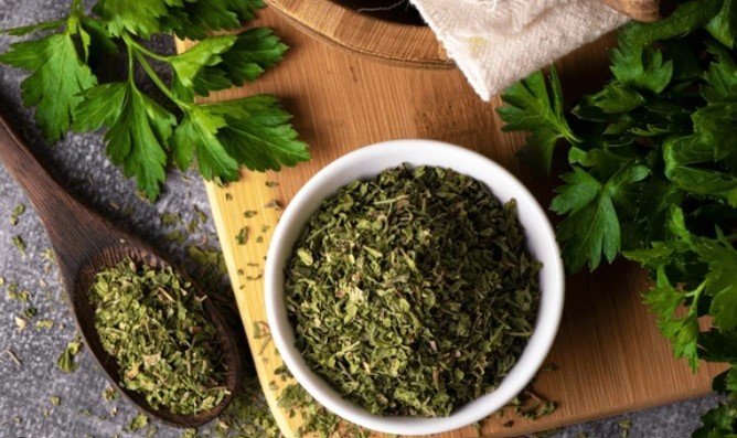 Parsley powder 100gms